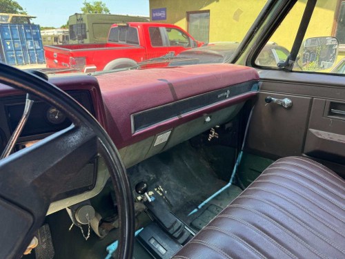 Chevy K30 (6)x